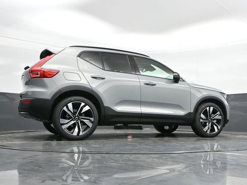 New 2025 Volvo XC40 B5 Ultra w/ Climate Package AWD/4WD image 42