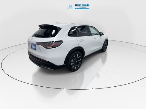New 2027 Honda HR-V EX-L image 2