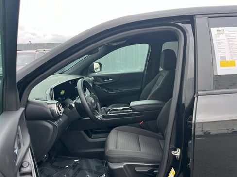 Used 2025 Chevrolet Equinox LT FWD image 26