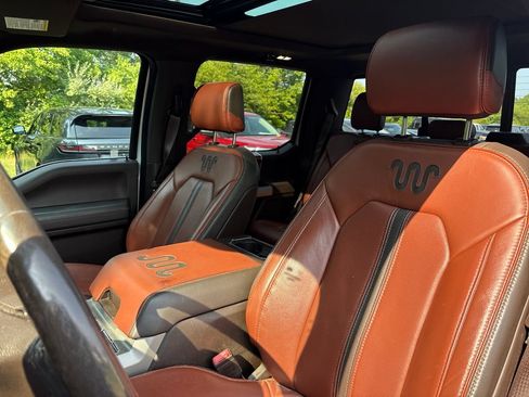 Used 2018 Ford F150 King Ranch w/ Equipment Group 601A Luxury AWD/4WD image 10
