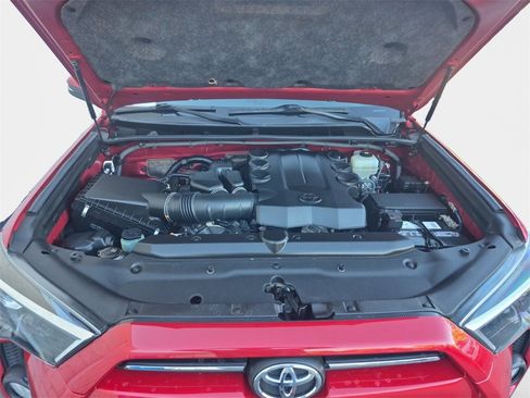 Used 2020 Toyota 4Runner SR5 Premium image 27