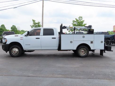 Used 2022 RAM 3500 Tradesman AWD/4WD image 4