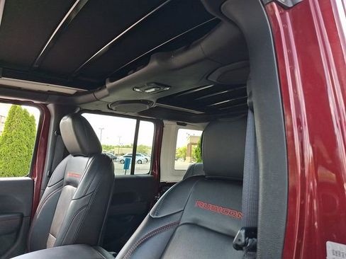 Used 2021 Jeep Wrangler Unlimited Rubicon AWD/4WD image 13