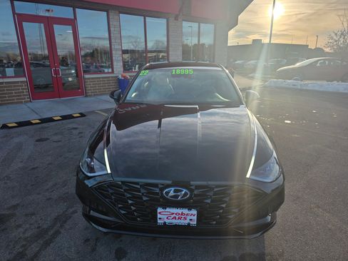 Used 2022 Hyundai Sonata SEL image 2