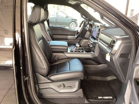 Used 2025 Ford F150 Lariat w/ Equipment Group 501A Mid AWD/4WD image 37