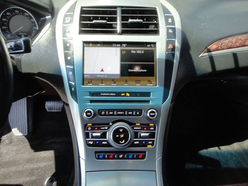 Used 2017 Lincoln MKZ Black Label FWD image 8