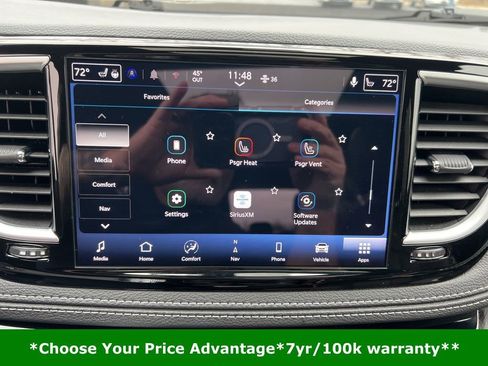 Certified 2025 Chrysler Pacifica Limited image 80