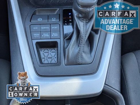 Used 2024 Toyota RAV4 LE image 10