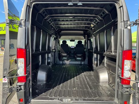 Used 2025 RAM ProMaster 3500 w/ Premium Convenience Group FWD image 26
