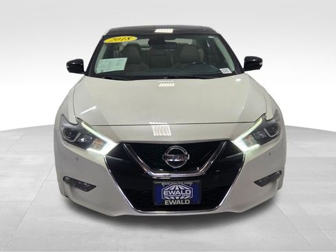 Used 2018 Nissan Maxima Platinum image 15