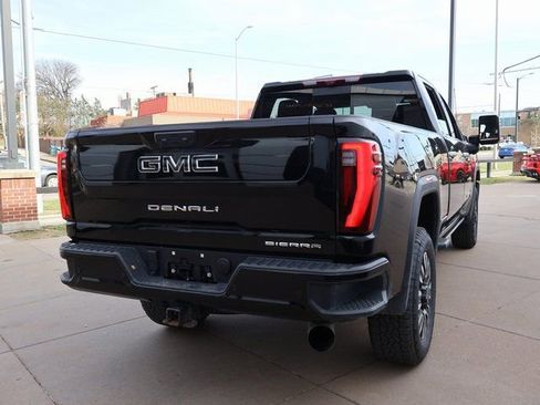Certified 2024 GMC Sierra 2500 Denali Ultimate w/ Max Trailering Package AWD/4WD image 8