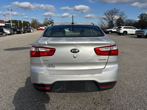 Used 2015 Kia Rio EX w/ Convenience Package image 6