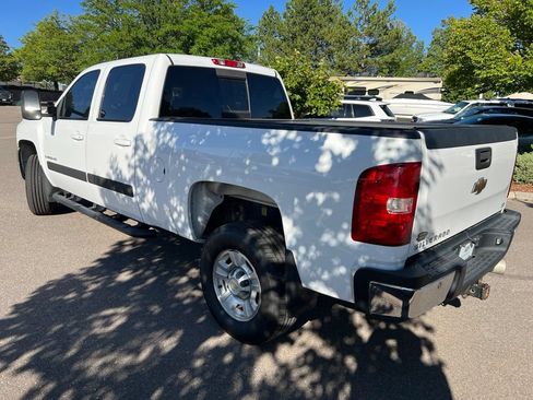 Used 2008 Chevrolet Silverado 2500 LTZ w/ Safety Package AWD/4WD image 4