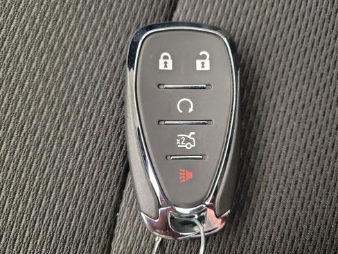 Used 2019 Chevrolet Cruze LT w/ Convenience Package FWD image 32