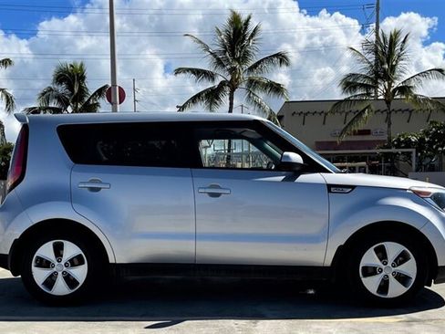Used 2015 Kia Soul + w/ Eco Package FWD image 6