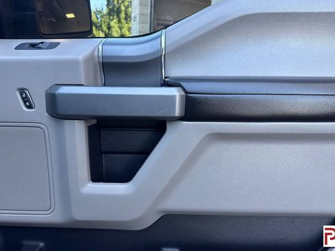 Used 2018 Ford F150 XLT w/ Equipment Group 302A Luxury AWD/4WD image 20