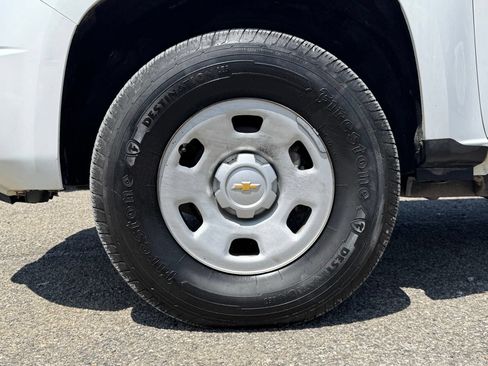 Used 2020 Chevrolet Colorado W/T AWD/4WD image 10