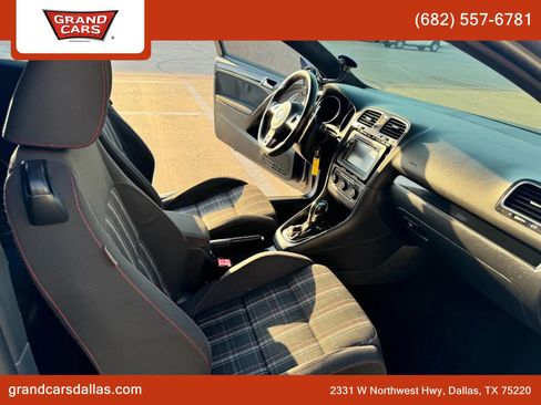 Used 2012 Volkswagen GTI 2.0T 2-Door image 12