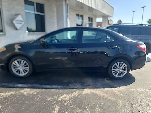 Used 2014 Toyota Corolla LE FWD image 3