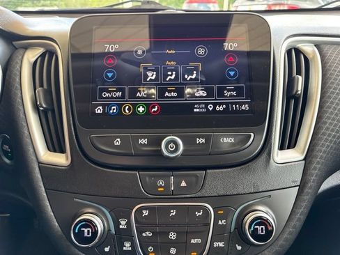 Used 2024 Chevrolet Malibu LT FWD image 20