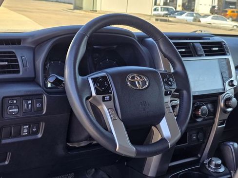 Used 2022 Toyota 4Runner SR5 Premium w/ Moonroof Package image 24