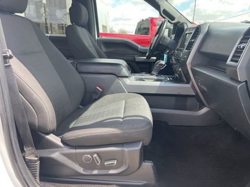 Used 2018 Ford F150 XLT w/ Equipment Group 302A Luxury AWD/4WD image 14