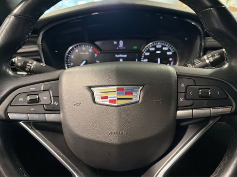 Used 2022 Cadillac XT6 Luxury AWD/4WD image 24