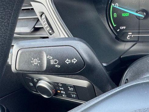 Used 2022 Ford Escape SE image 23