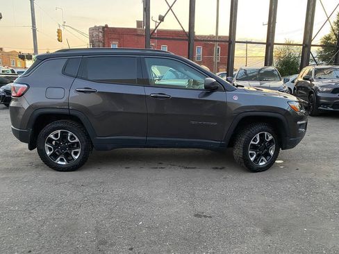 Used 2018 Jeep Compass Trailhawk w/ Cold Weather Group AWD/4WD image 6