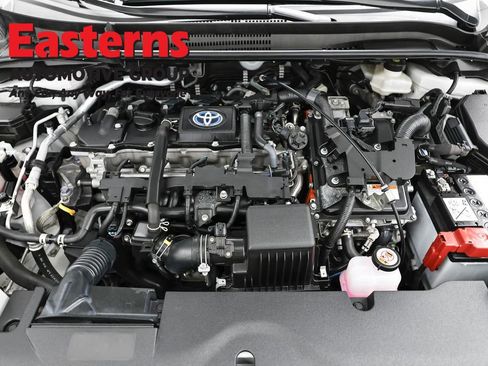 Used 2024 Toyota Corolla LE w/ LE Convenience Package FWD image 7
