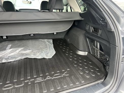 Used 2022 Subaru Outback Onyx Edition XT image 37