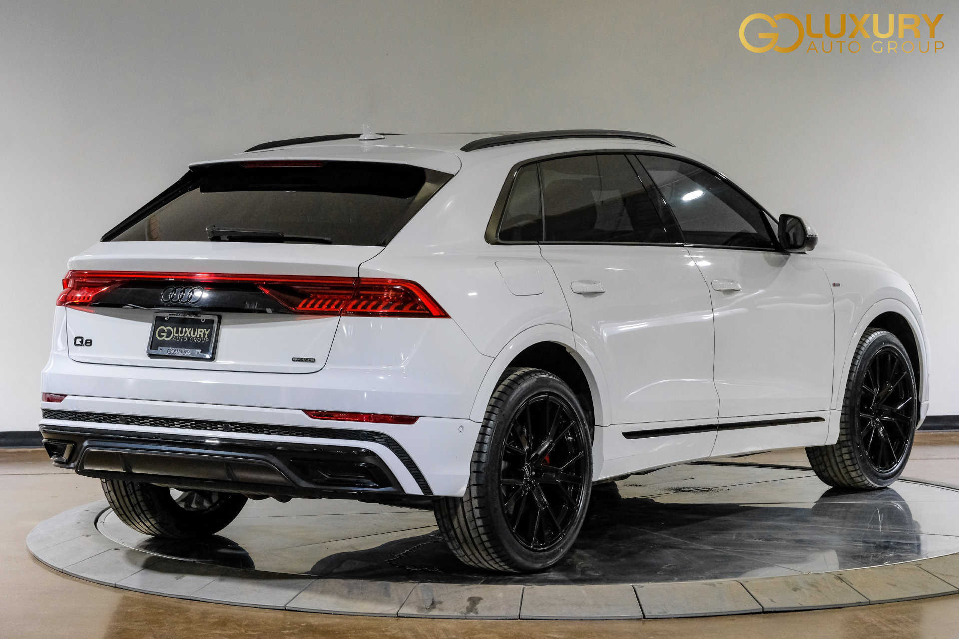 Used 2023 Audi Q8 Premium Plus w/ Premium Plus Package AWD/4WD image 10