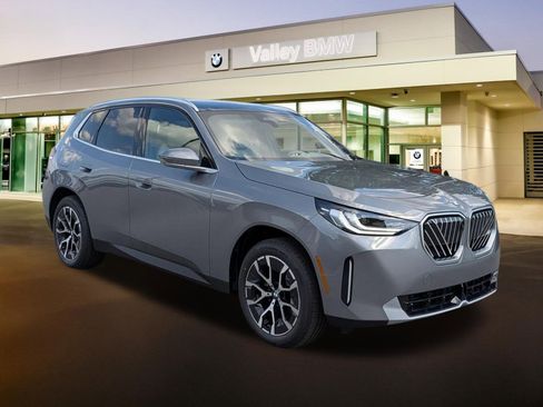 New 2026 BMW X3 xDrive30i w/ Premium Package AWD/4WD image 1