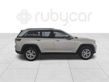 Used 2023 Jeep Grand Cherokee Limited image 2