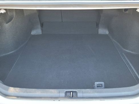 Used 2025 Toyota Camry SE image 23