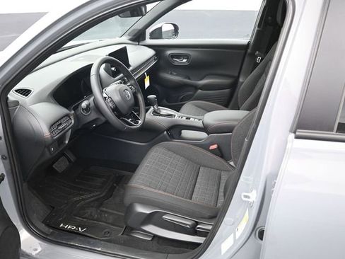 New 2026 Honda HR-V Sport image 9