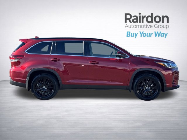 Used 2019 Toyota Highlander SE AWD/4WD image 8