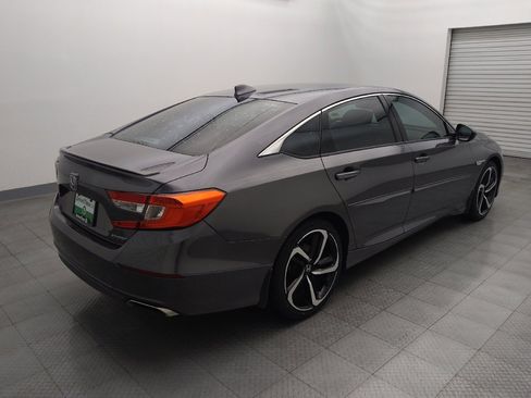Used 2018 Honda Accord Sport image 9