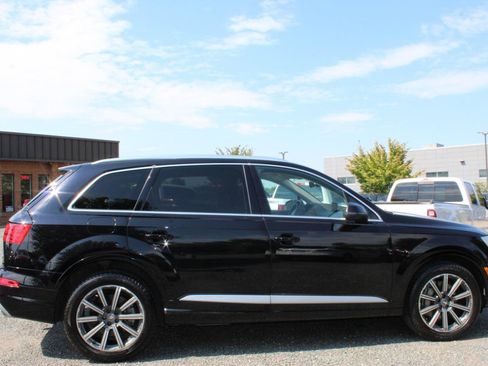 Used 2018 Audi Q7 3.0T Prestige w/ Prestige Package AWD/4WD image 7