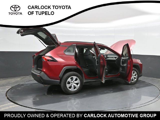 Used 2019 Toyota RAV4 LE FWD image 42