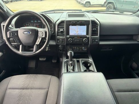 Used 2019 Ford F150 XLT w/ Equipment Group 302A Luxury AWD/4WD image 19