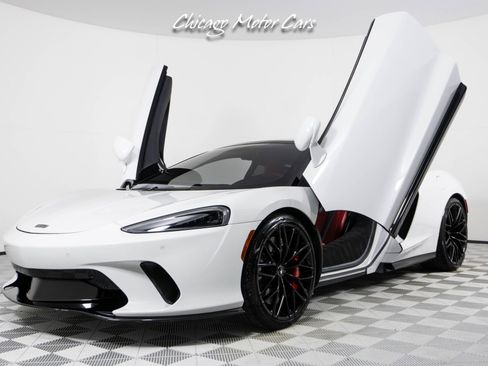 Used 2023 McLaren GT RWD image 26