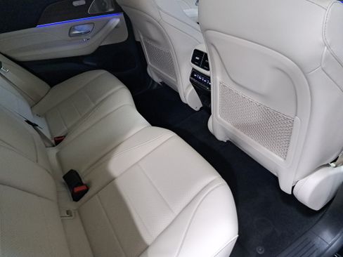New 2026 Mercedes-Benz GLE 450 4MATIC image 11