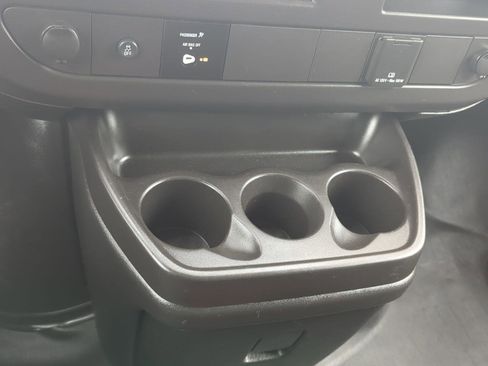 Used 2024 Chevrolet Express 2500 w/ Driver Convenience Package image 20