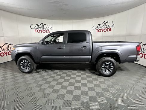 Used 2020 Toyota Tacoma SR5 RWD image 5