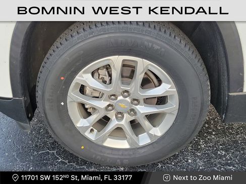 Used 2020 Chevrolet Traverse LS image 8