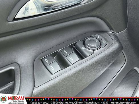 Certified 2024 Chevrolet Equinox LT w/ LPO, Floor Liner Package image 15