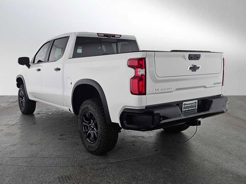 Used 2026 Chevrolet Silverado 1500 ZR2 AWD/4WD image 5