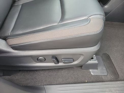 Used 2023 Nissan Pathfinder SL w/ SL Premium Package image 36