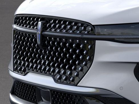 New 2026 Lincoln Nautilus Premier w/ Equipment Group 102A image 39